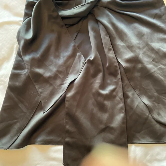 Dynamite dresses - Picture 15 of 17